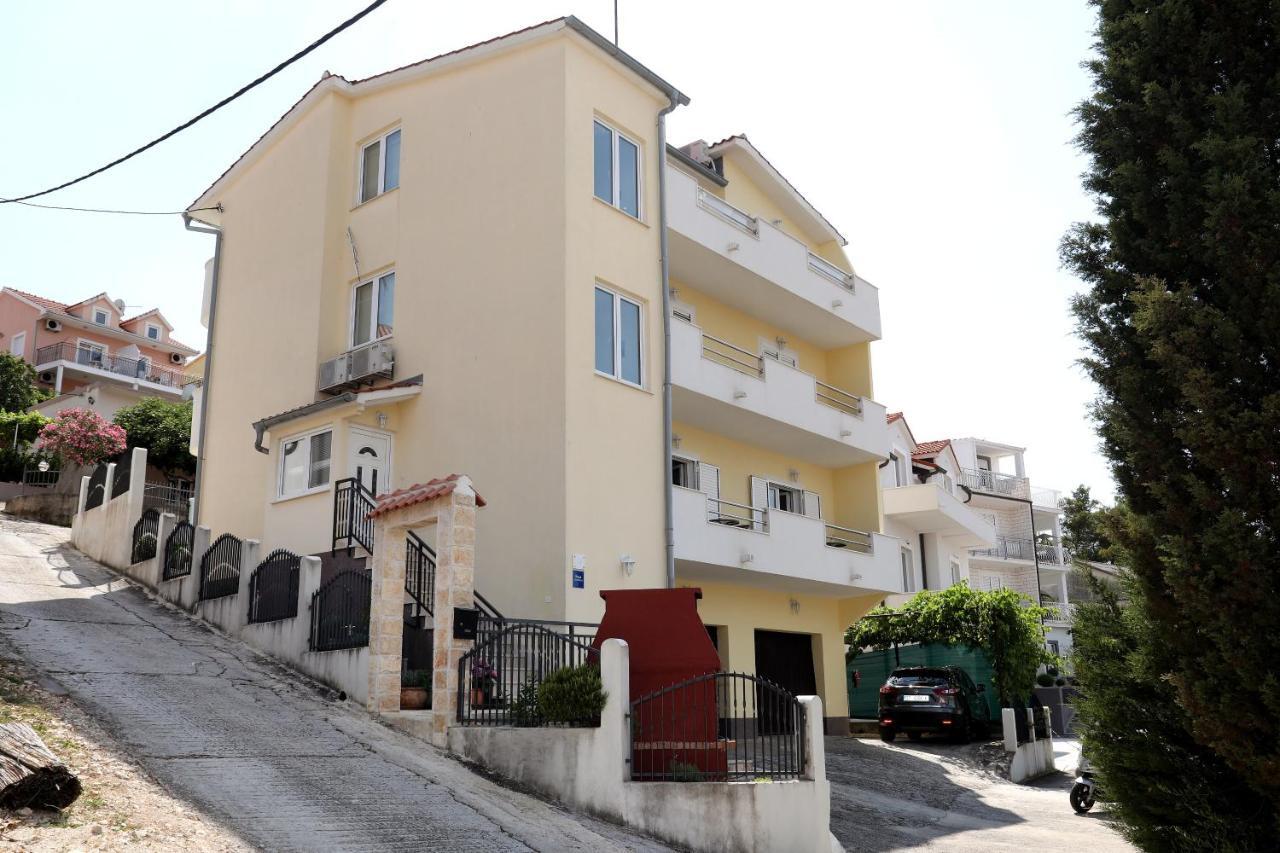 Apartments Sakal Trogir Exteriér fotografie